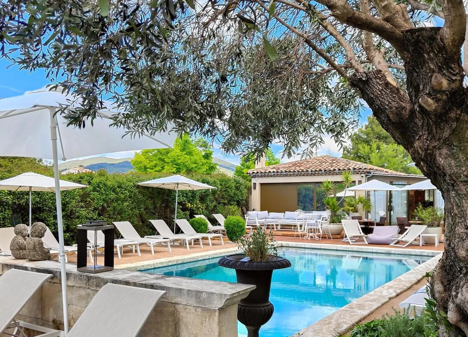 Hotel Bastide & Spa - Villa De Lourmarin 4*,